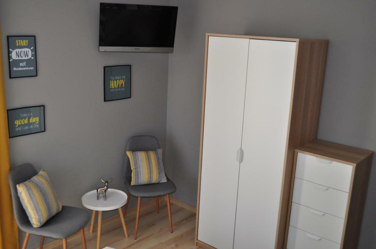Sleep & Fly Apartment Otopeni Eksteriør billede